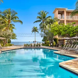 4* אתר נופש Beachside & Residences